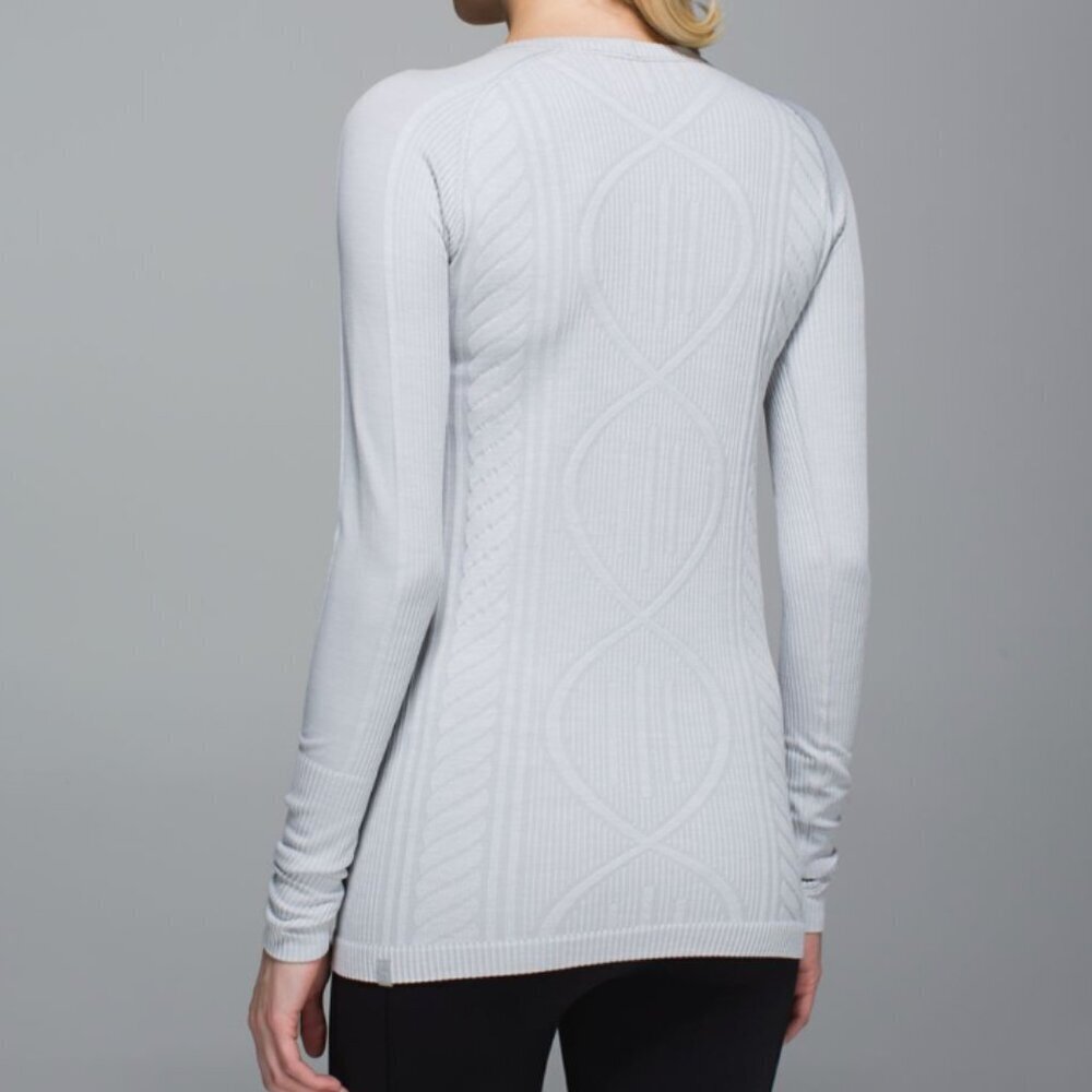 Lululemon Rest Less Pullover Heathered Silver Spoon Size 4